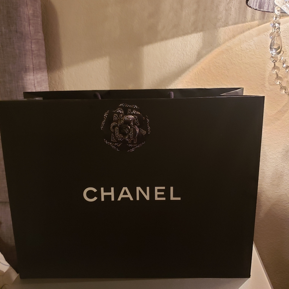 CHANEL paper bag